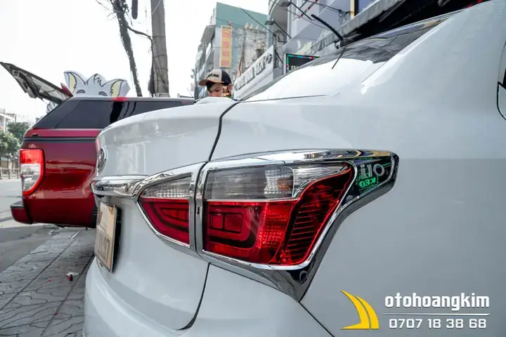 Cách Tháo Đèn Hậu Xe I10