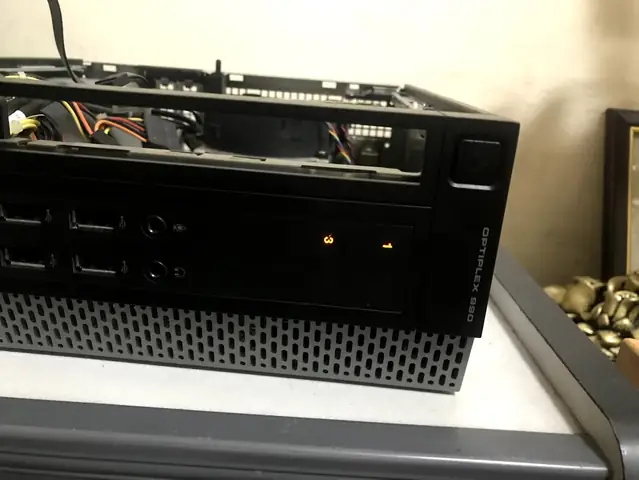 Cây Đồng Bộ Dell Nháy Đèn Vàng