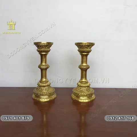 Chân Đèn Thờ Bằng Đồng