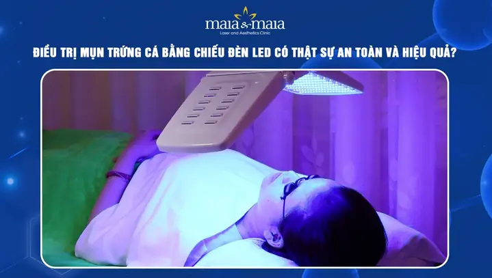 Chiếu Đèn Led Trị Mụn