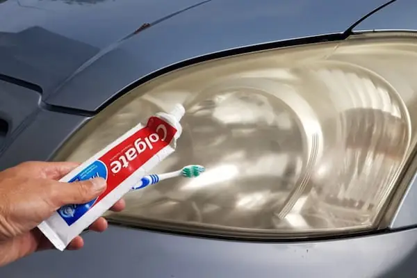 Choá Đèn Xe Máy Bị Mờ