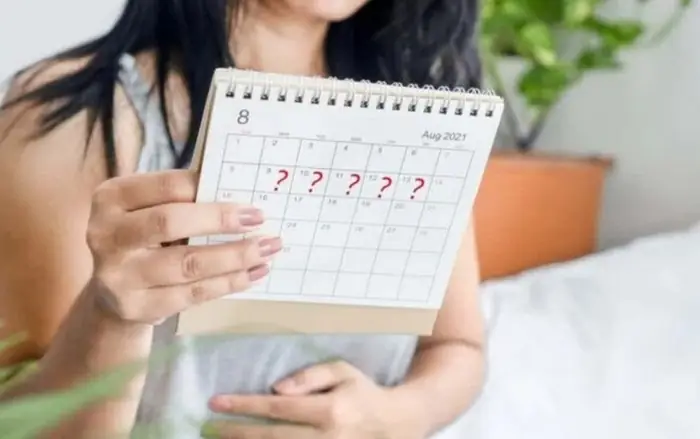 Chu Kỳ Đèn Đỏ Phụ Nữ