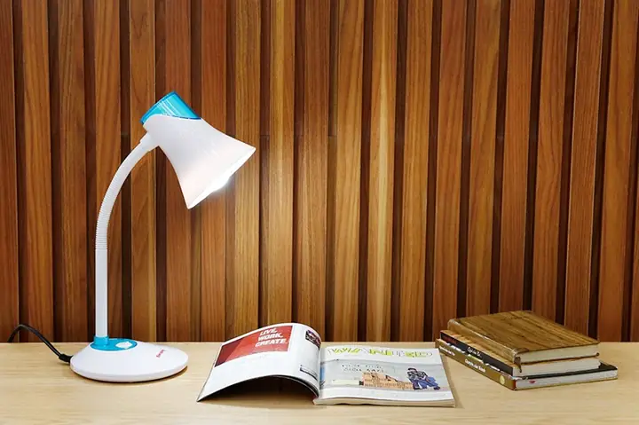Có Nên Dùng Đèn Led Để Học
