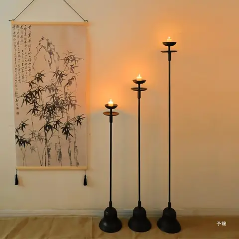 Có Nên Tắt Đèn Bàn Thờ