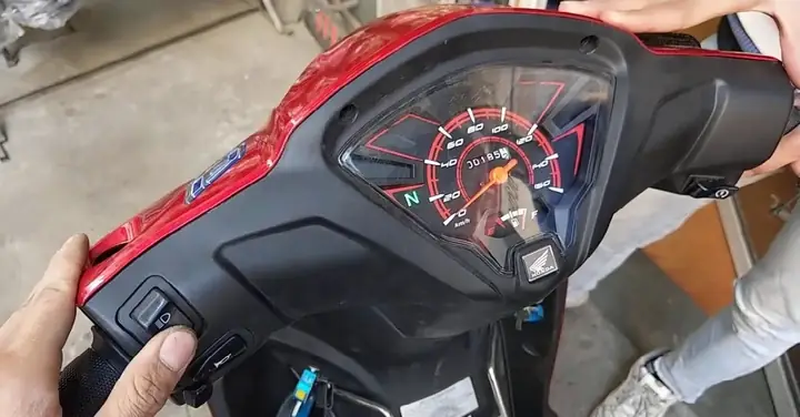 Công Tắc Đèn Wave Rsx
