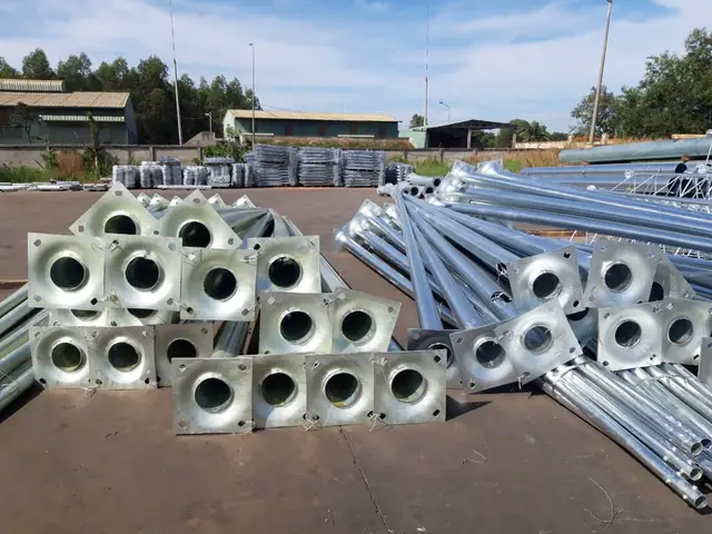 Công Ty Sản Xuất Trụ Đèn Toàn Thắng