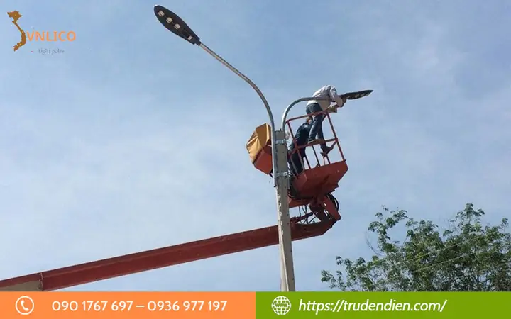 Cột Đèn Chiếu Sáng Công Cộng