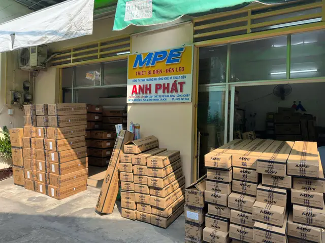 Cửa Hàng Đèn Led Tại Bình Dương