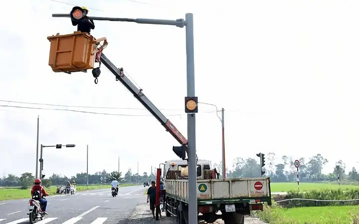 Cung Cấp Đèn Tín Hiệu Giao Thông