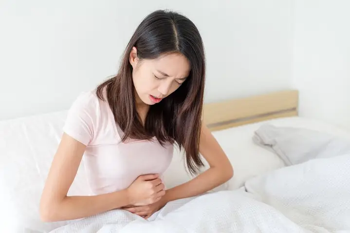 Đau Đầu Trong Ngày Đèn Đỏ