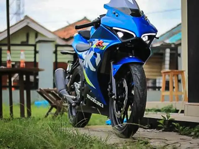Đầu Đèn Ducati Cho Gsx R150
