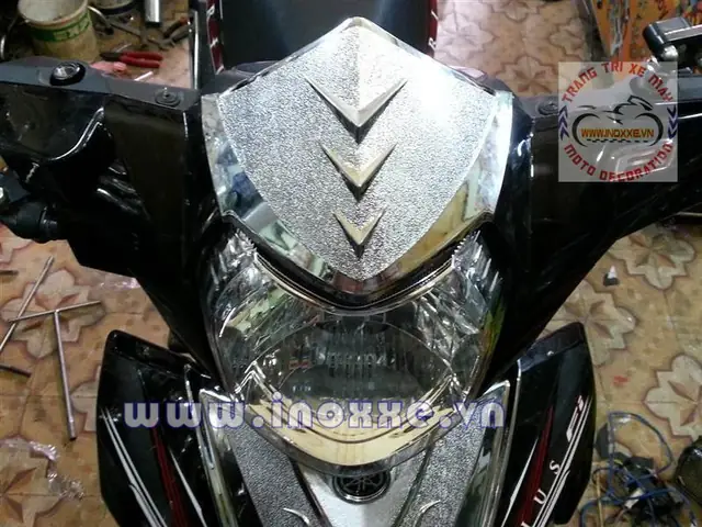 Đầu Đèn Yaz Gắn Sirius