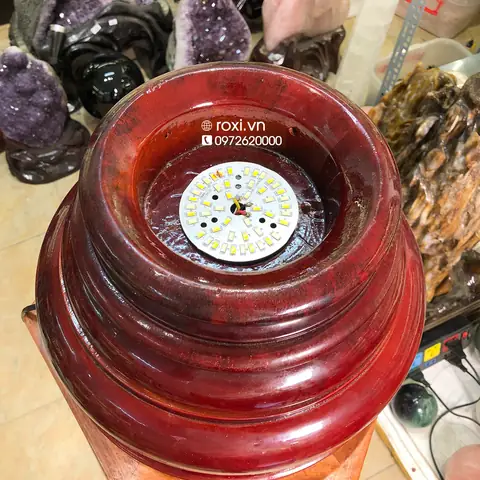 Đế Gỗ Xoay Có Đèn