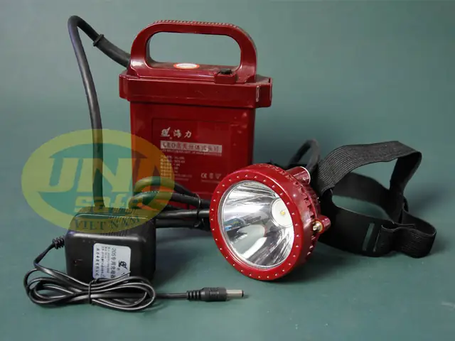 Đèn Ắc Quy Đội Đầu