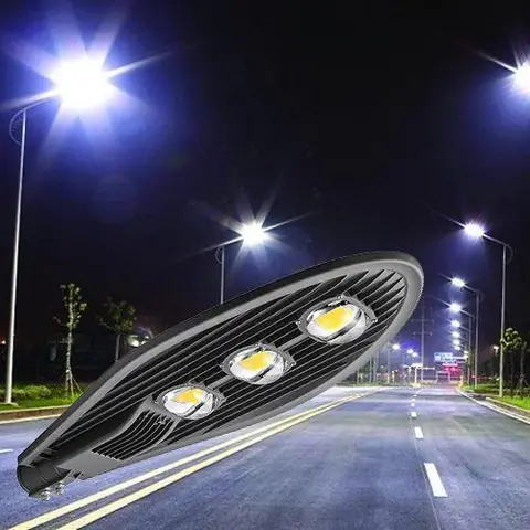 Đèn Chiếu Sáng Công Cộng
