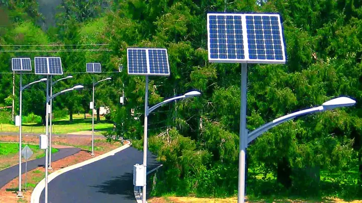 Đèn Chiếu Sáng Công Cộng Năng Lượng Mặt Trời