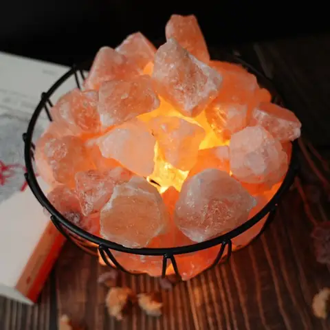 Đèn Đá Muối Bị Chảy Nước