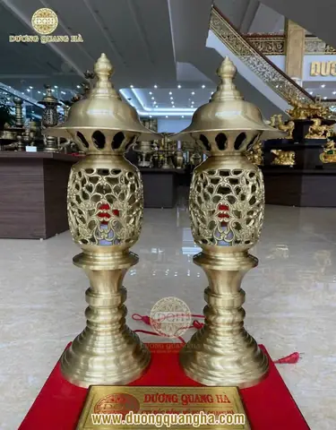 Đèn Đồng Để Bàn Thờ