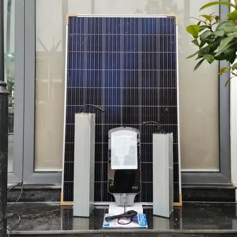 Đèn Đường Năng Lượng Mặt Trời 60w