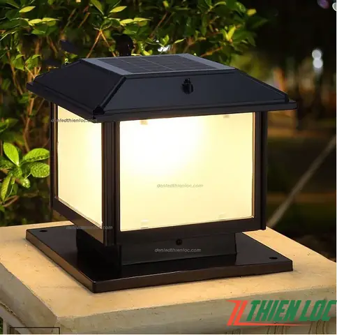 Đèn Hàng Rào Năng Lượng Mặt Trời