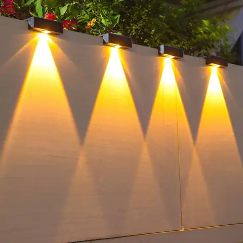 Đèn Hắt Sáng Sân Vườn