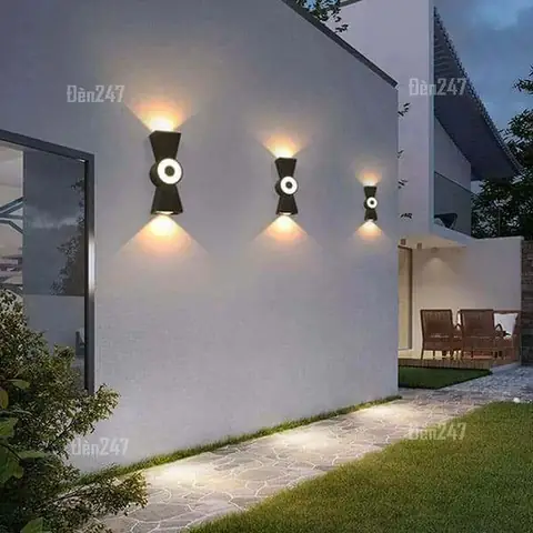 Đèn Hắt Sáng Sân Vườn