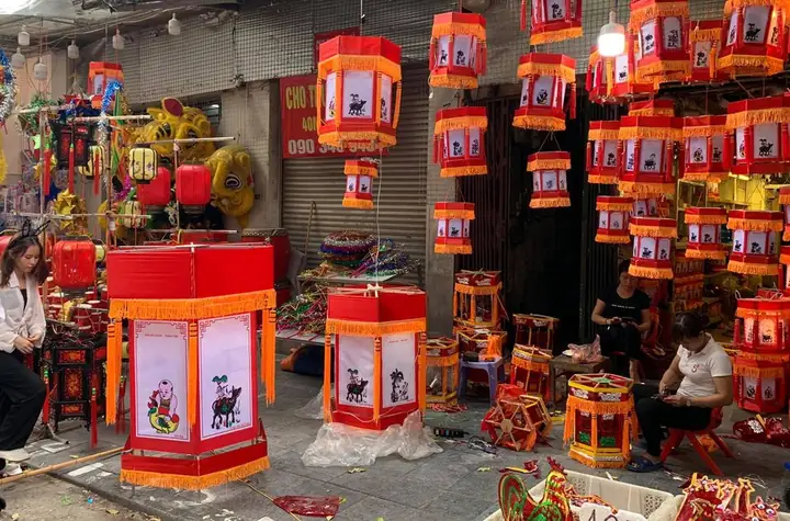 Đèn Kéo Quân Hàng Mã Đèn Kéo Quân Hàng Mã