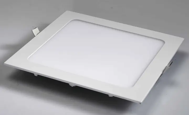 Đèn Led Âm Trần Vuông 24w