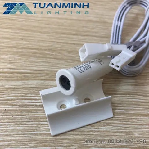 Đèn Led Cảm Biến Vẫy Tay