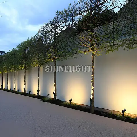 Đèn Led Chiếu Cây Cảnh