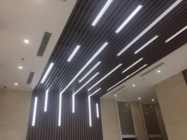 Đèn Led Dài Gắn Trần