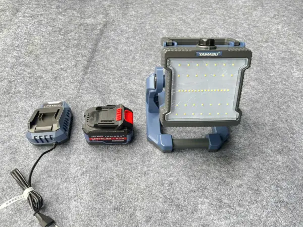Đèn Led Dùng Điện Máy