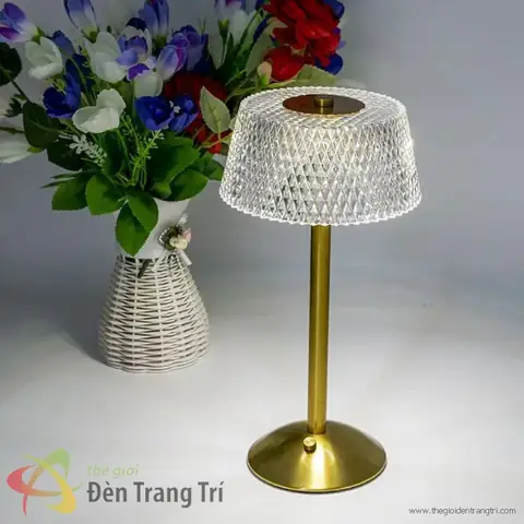 Đèn Led Không Dây Để Bàn