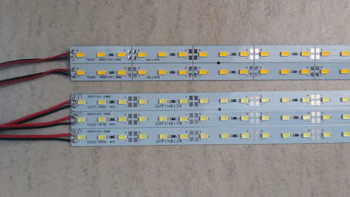 Đèn Led Trần Xuyên Sáng
