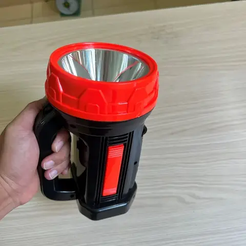 Đèn Led Xách Tay Tích Điện