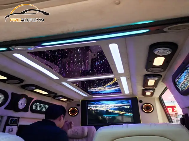 Đèn Led Xe Ford Transit