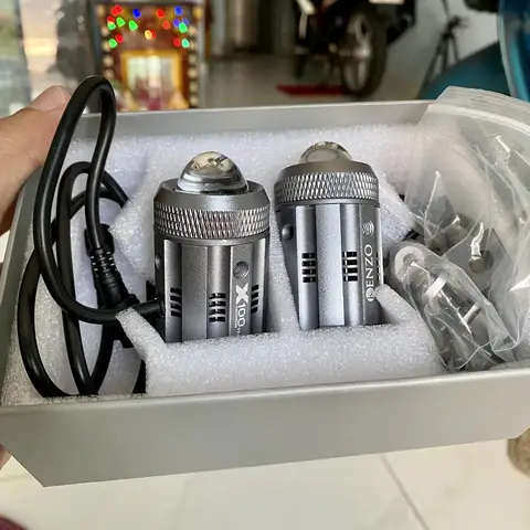 Đèn Led Xe Máy Màu Vàng
