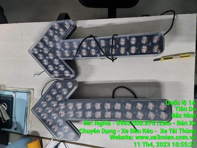 Đèn Led Xi Nhan Mũi Tên