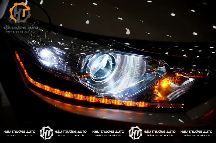 Đèn Led Xi Nhan Oto