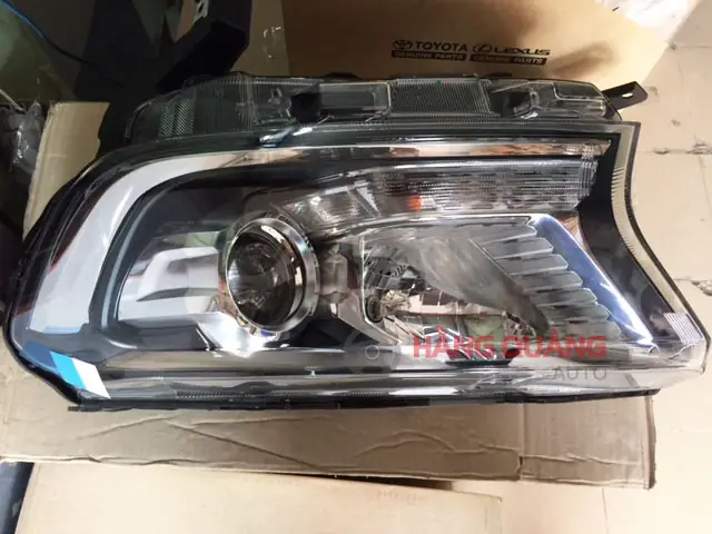 Đèn Pha Ford Ranger 2016