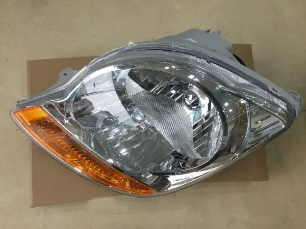 Đèn Pha Xe Spark 2009