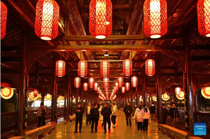 Đèn Phòng Nổ Trung Quốc