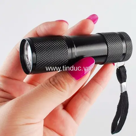 Đèn Pin Cầm Tay Giá Rẻ