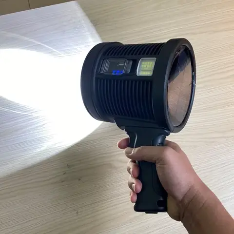 Đèn Pin Siêu Sáng Năng Lượng Mặt Trời