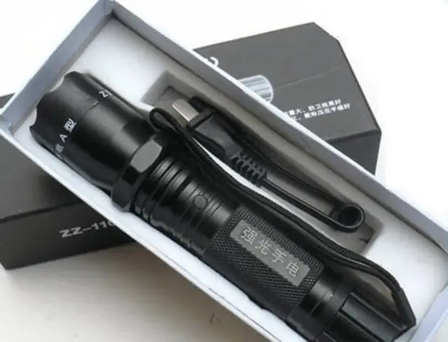 Đèn Pin Z1101 Kiêm Kích Điện