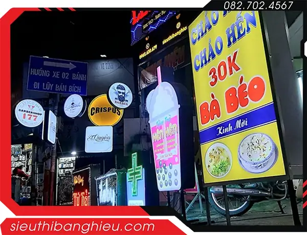 Đèn Quảng Cáo Ngoài Trời