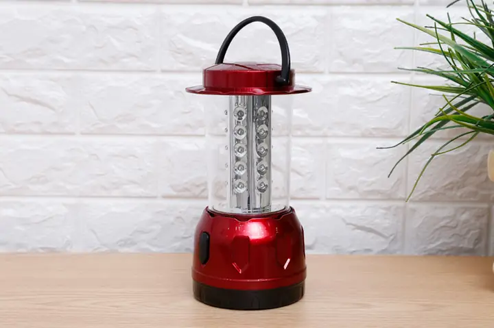 Đèn Sạc Điện Máy Chợ Lớn