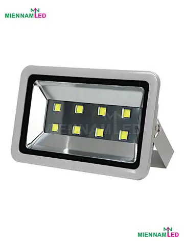 Đèn Sân Bóng Đá 400w