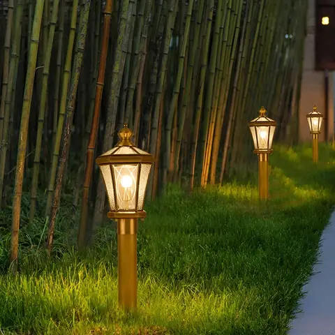 Đèn Sân Vườn Cổ Điển