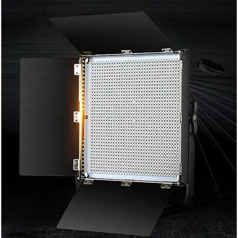 Đèn Sáng Liên Tục Studio